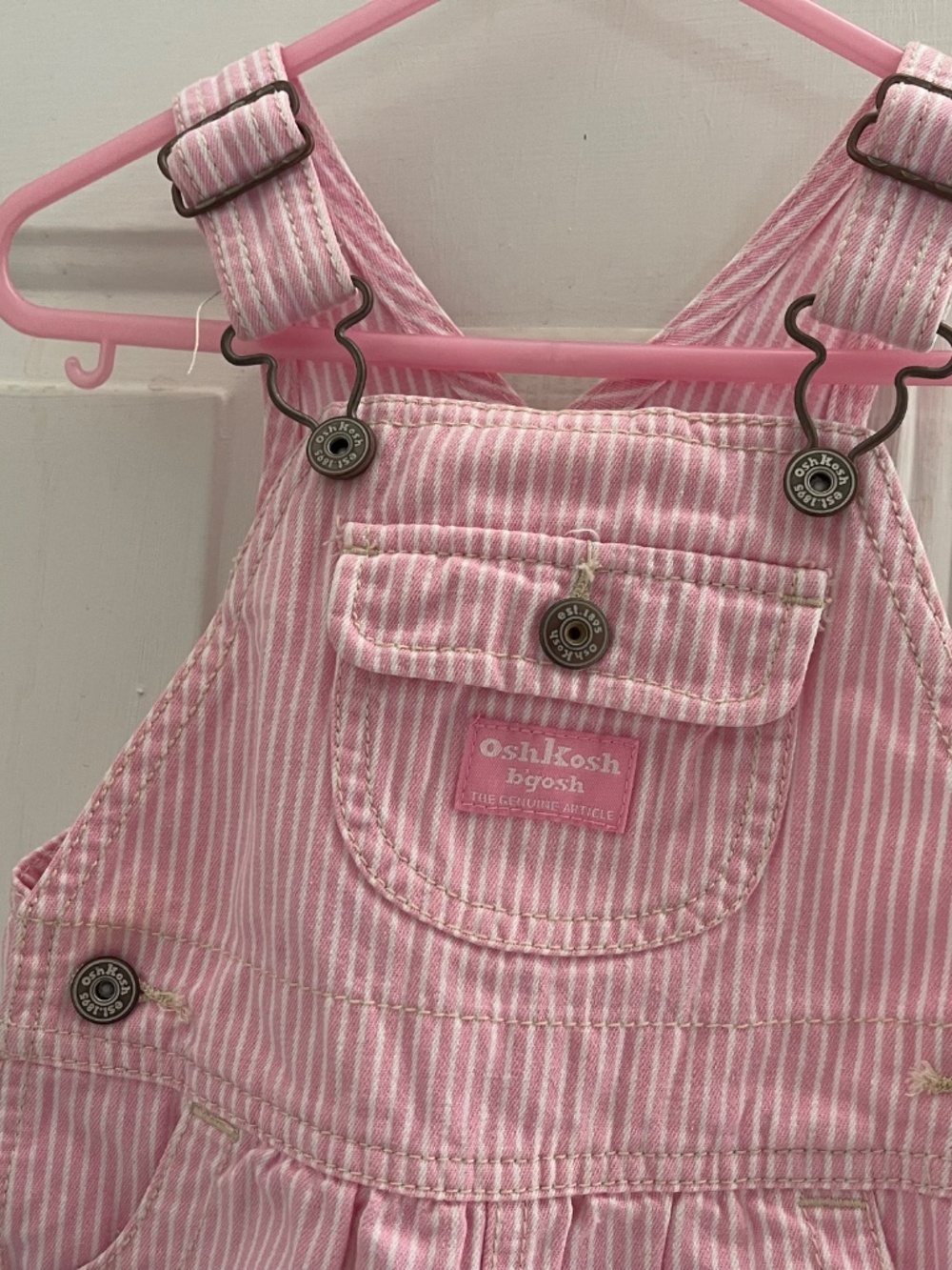 Vintage OshKosh B'gosh Pink Striped Vestbak Overalls 12 mo - Picture 4 of 11